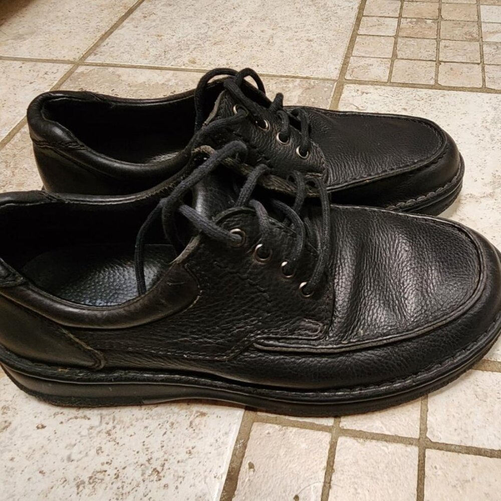 Hush Puppies Black Leather Shoes Size 11
